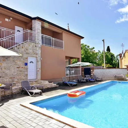 Apartment Family Friendly With A Swimming Pool Tar, Porec - 22756 Tar-Vabriga