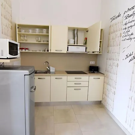 Apartment Family Friendly With A Swimming Pool Tar, Porec - 22756 Tar-Vabriga