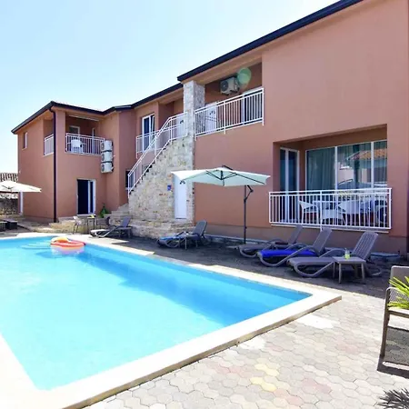 Family Friendly With A Swimming Pool Tar, Porec - 22756 *