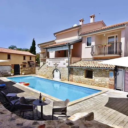 Apartment Family Friendly With A Swimming Pool Tar, Porec - 22756 Tar-Vabriga