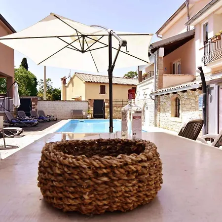 Family-friendly With Swimming Pool Tar - Porec - 22756 * Tar-Vabriga